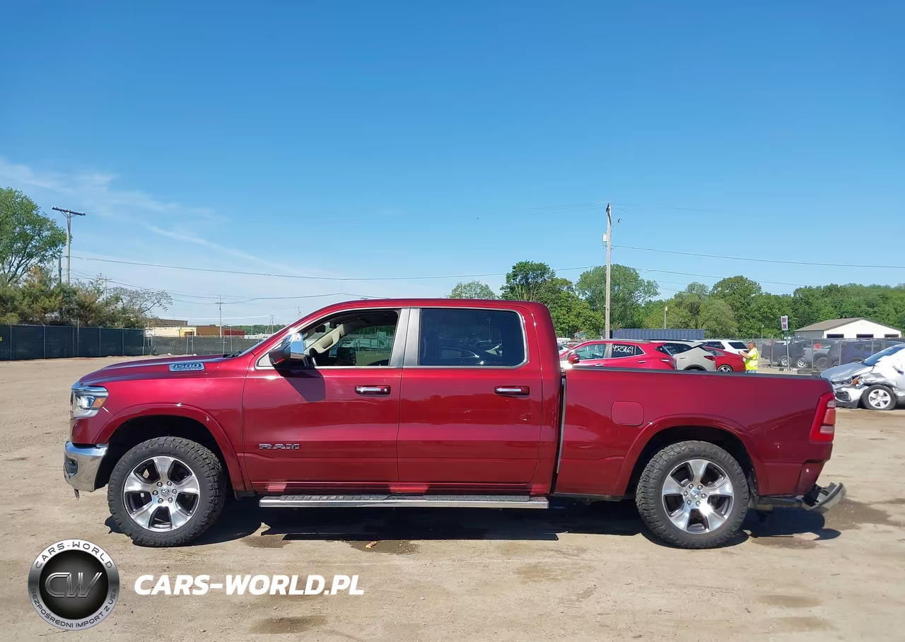 2019 Ram 1500 Laramie 4X4 6'4 Box VIN:1C6SRFRT7KN538125 - 15
