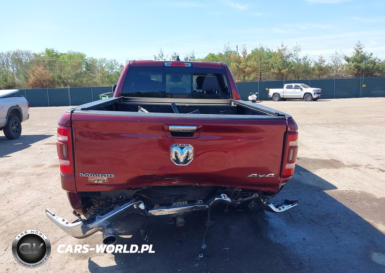 2019 Ram 1500 Laramie 4X4 6'4 Box VIN:1C6SRFRT7KN538125 - 17
