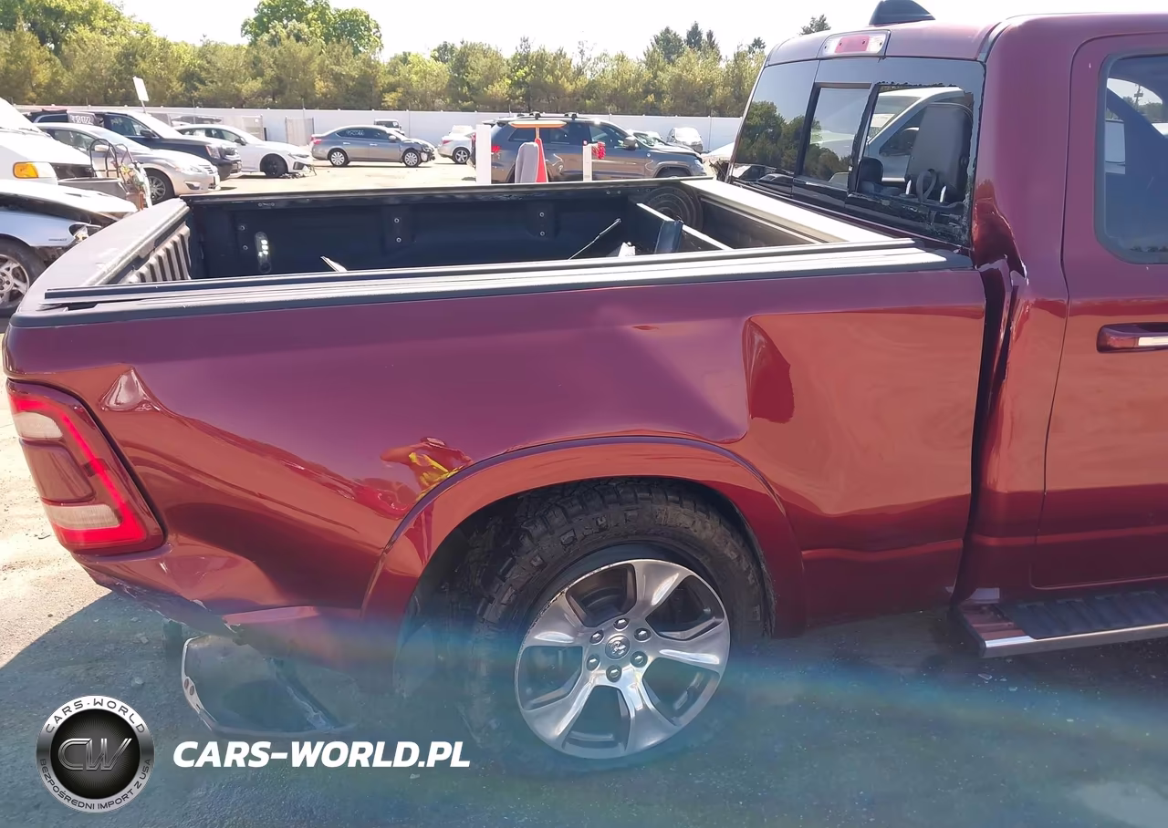 2019 Ram 1500 Laramie 4X4 6'4 Box VIN:1C6SRFRT7KN538125 - 19