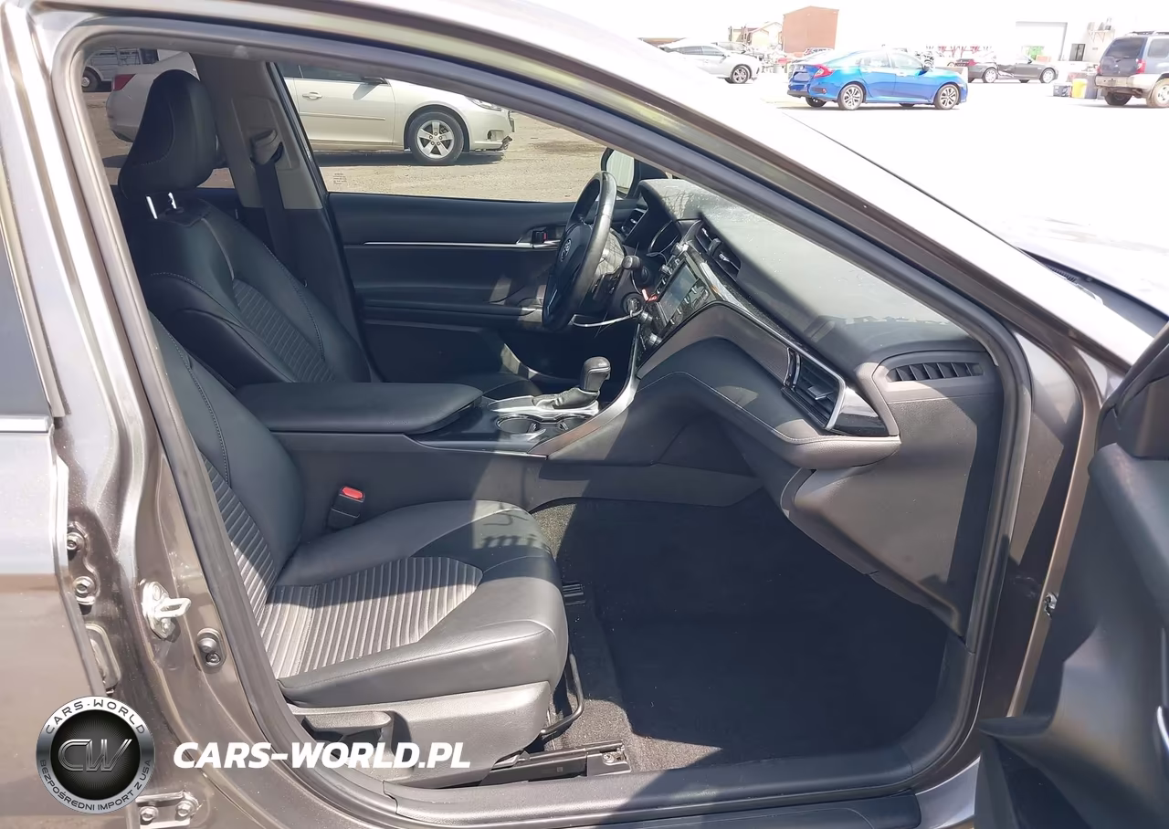 2020 Toyota Camry Se VIN:4T1G11AK5LU338312 - 5