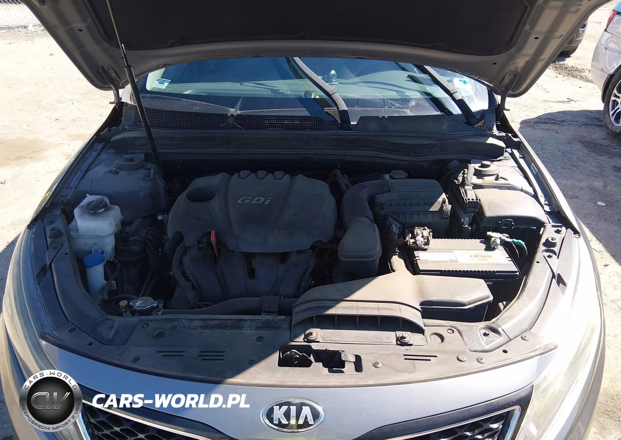 2015 Kia Optima Lx VIN:5XXGM4A71FG442993 - 10