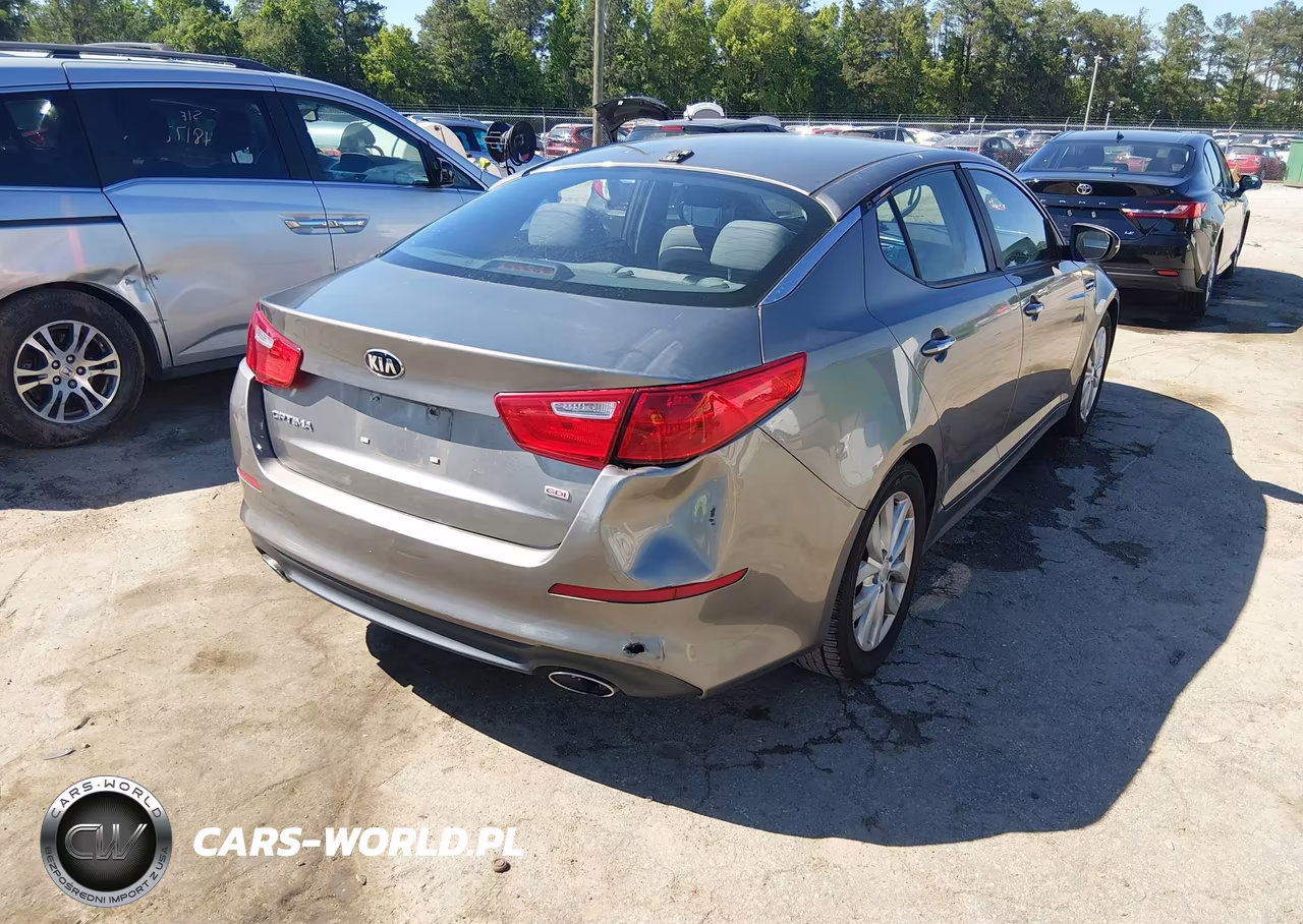 2015 Kia Optima Lx VIN:5XXGM4A71FG442993 - 4