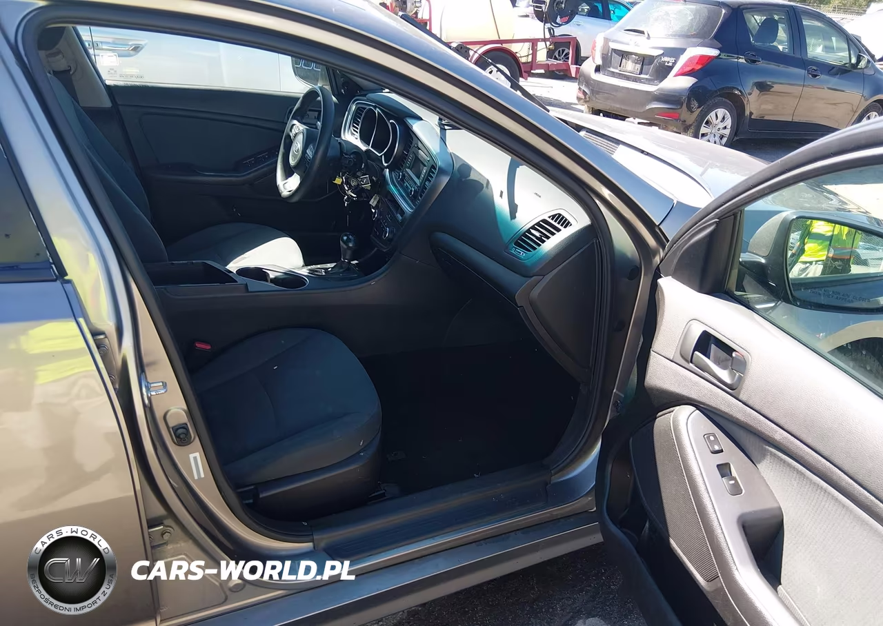 2015 Kia Optima Lx VIN:5XXGM4A71FG442993 - 5
