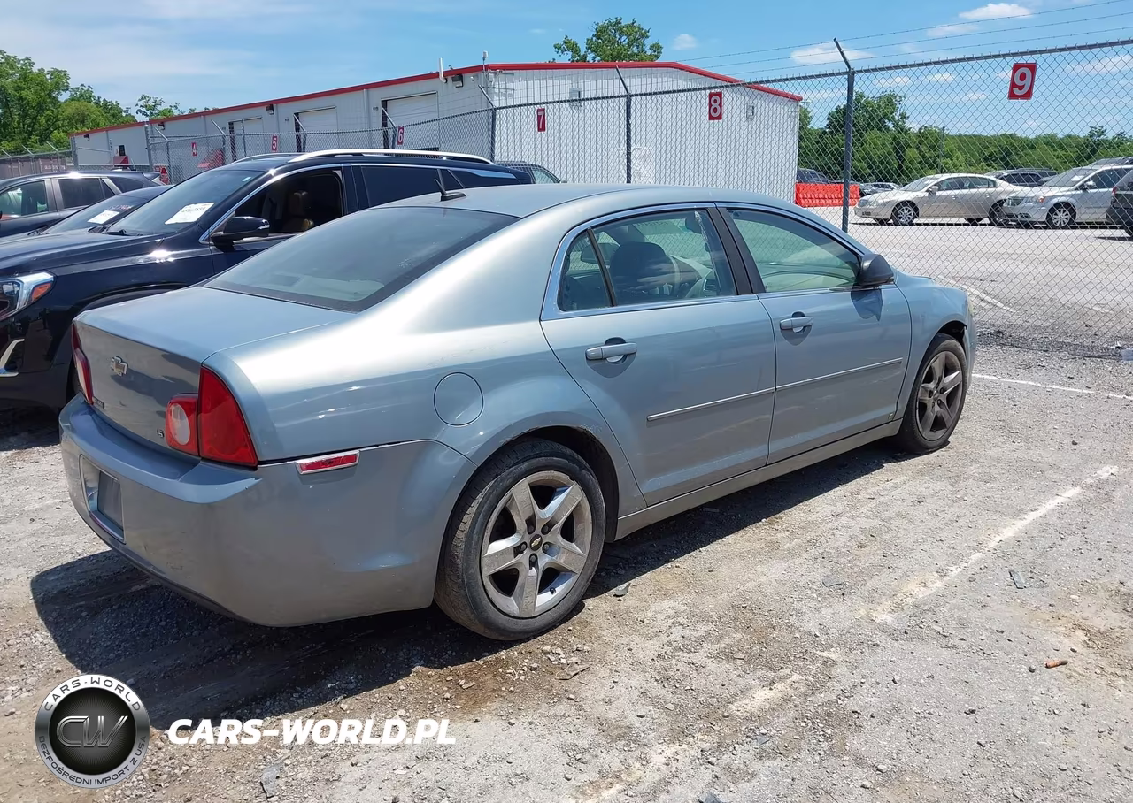2009 Chevrolet Malibu Ls VIN:1G1ZG57BX94143303 - 4