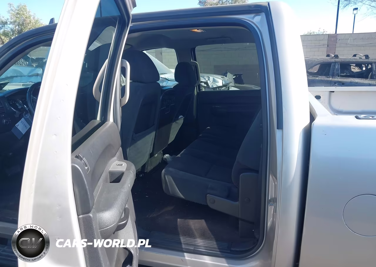 2007 Chevrolet Silverado 2500Hd Lt1 VIN:1GCHC23K47F512810 - 8