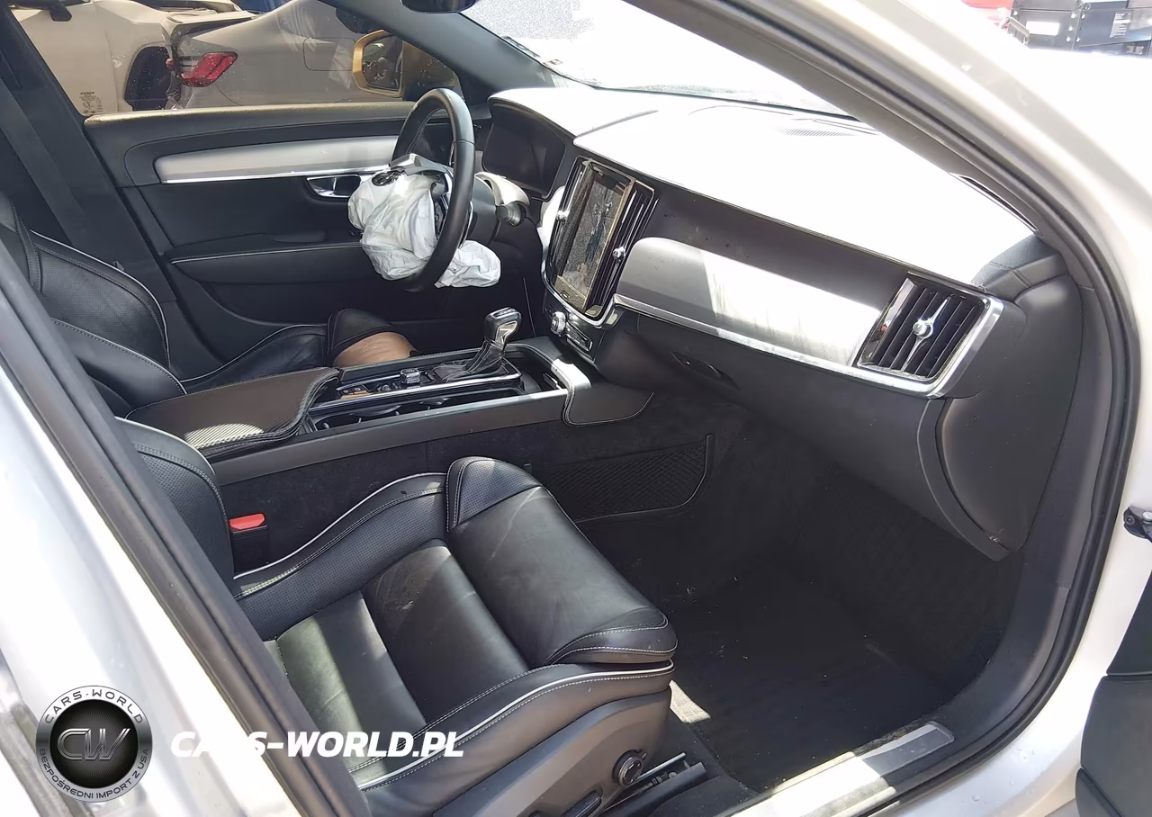 2020 Volvo S90 T6 R-Design VIN:LVYA22MT3LP176124 - 5