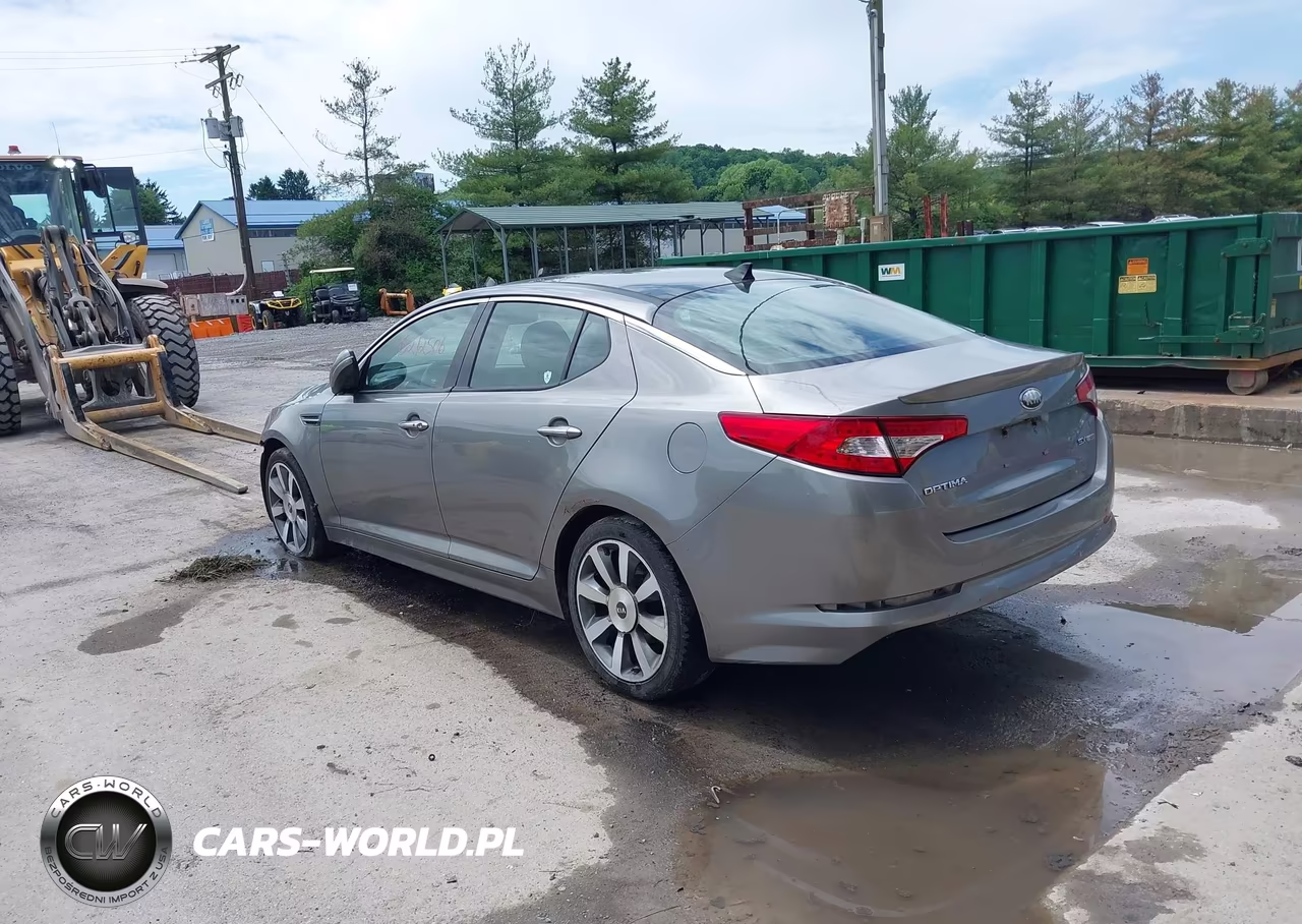 2013 Kia Optima Sx VIN:5XXGR4A61DG181323 - 3