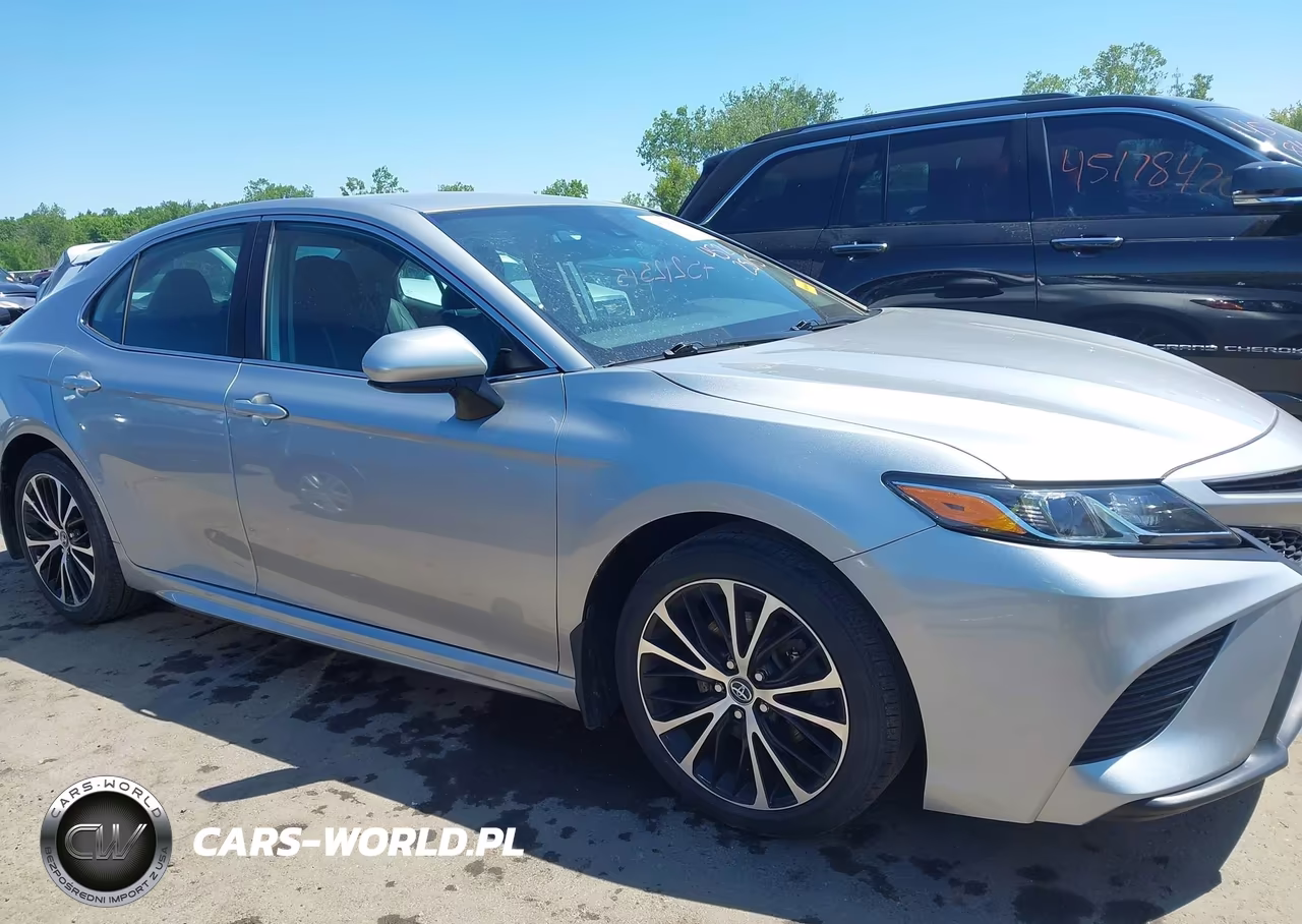 2020 Toyota Camry Se VIN:4T1G11AK5LU301342 - 13