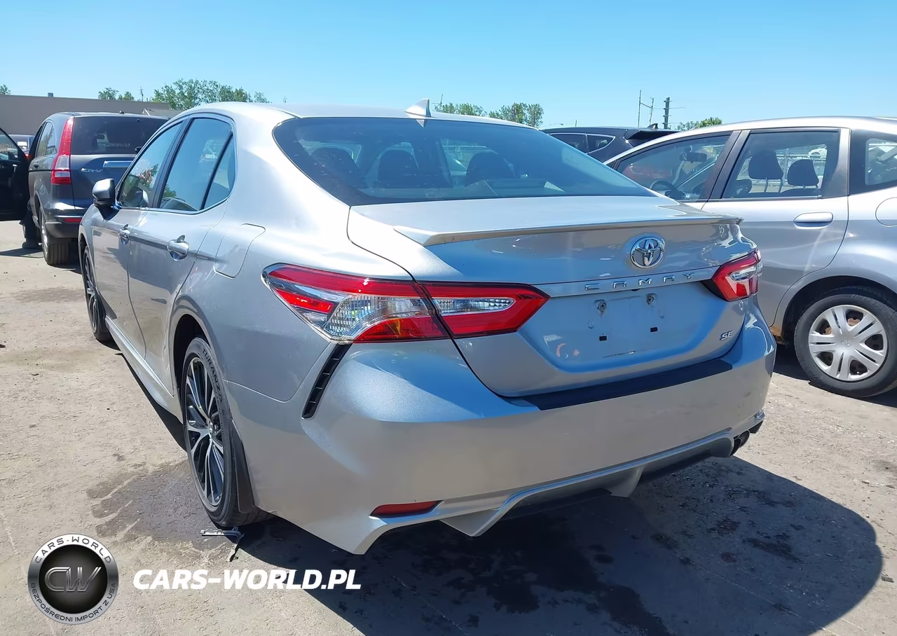 2020 Toyota Camry Se VIN:4T1G11AK5LU301342 - 3