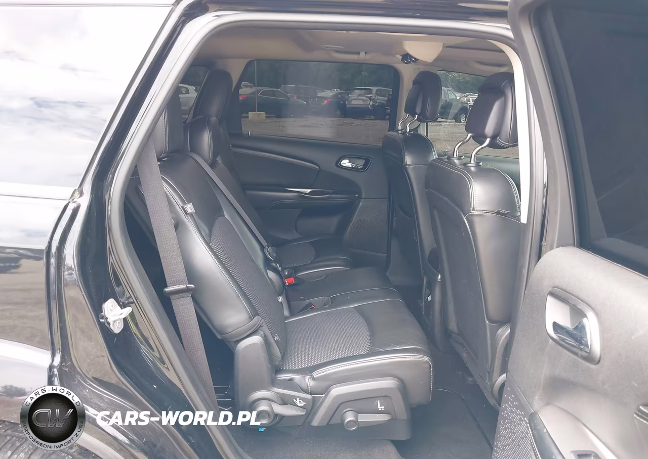 2015 Dodge Journey Crossroad VIN:3C4PDCGG4FT688202 - 8