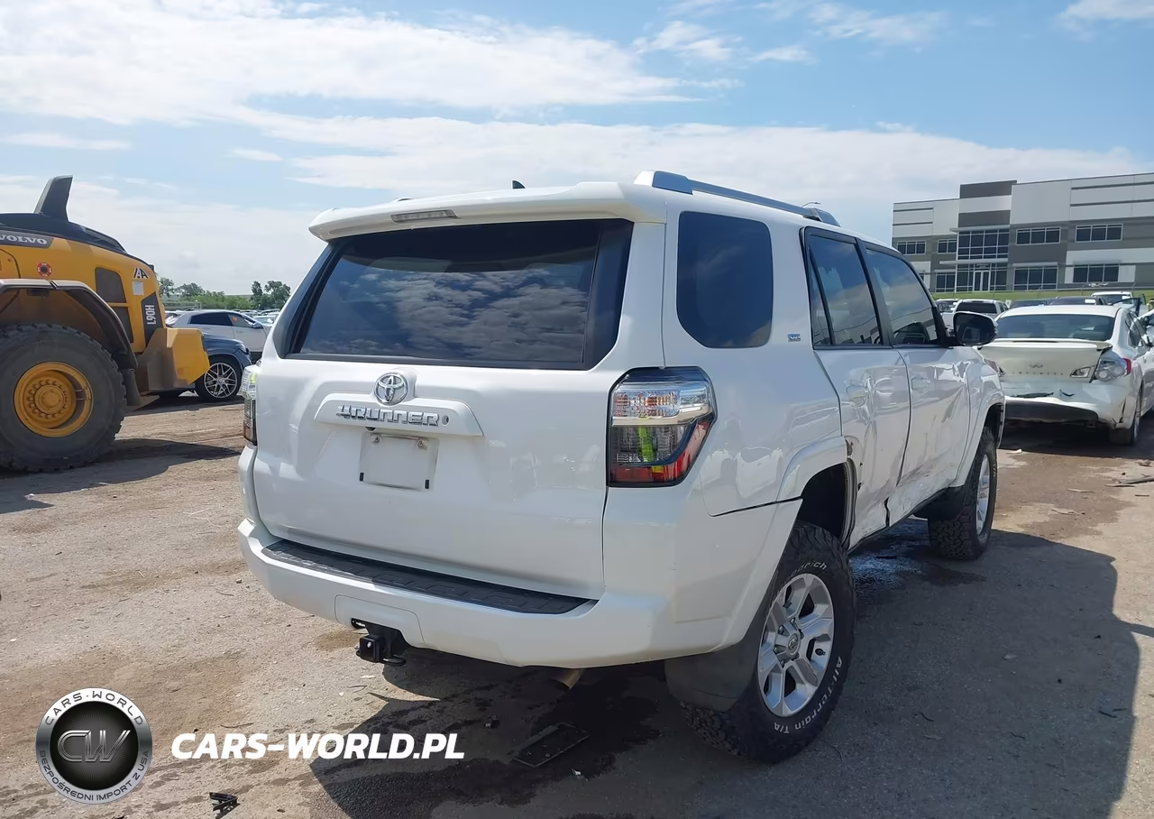 2015 Toyota 4Runner Sr5 Premium VIN:JTEZU5JR6F5100858 - 4