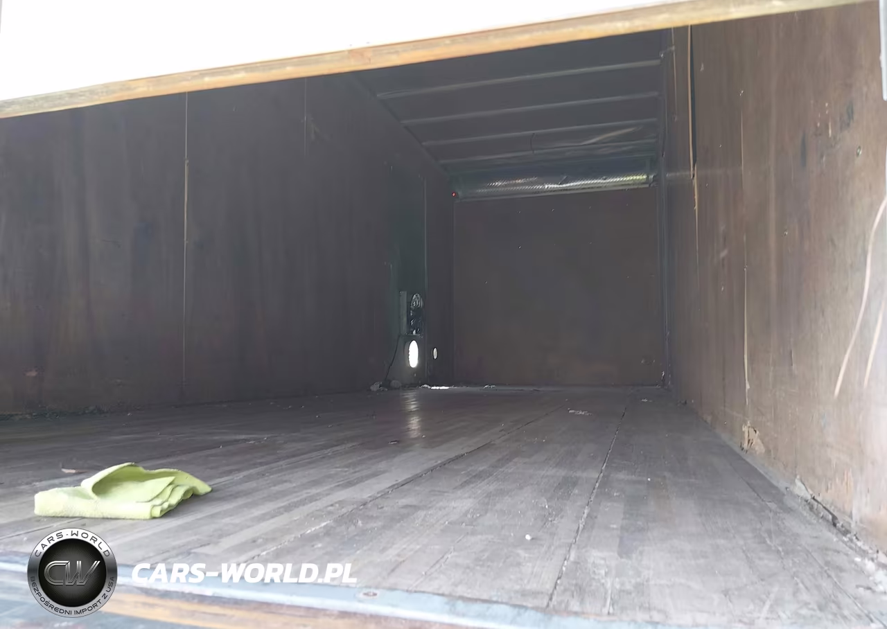 2017 Freightliner M2 106 VIN:1FVACWDU2HHJE2486 - 12