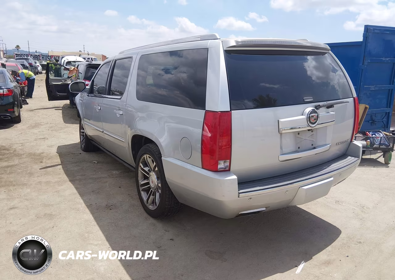 2013 Cadillac Escalade Esv Premium VIN:1GYS3JEF3DR316362 - 3