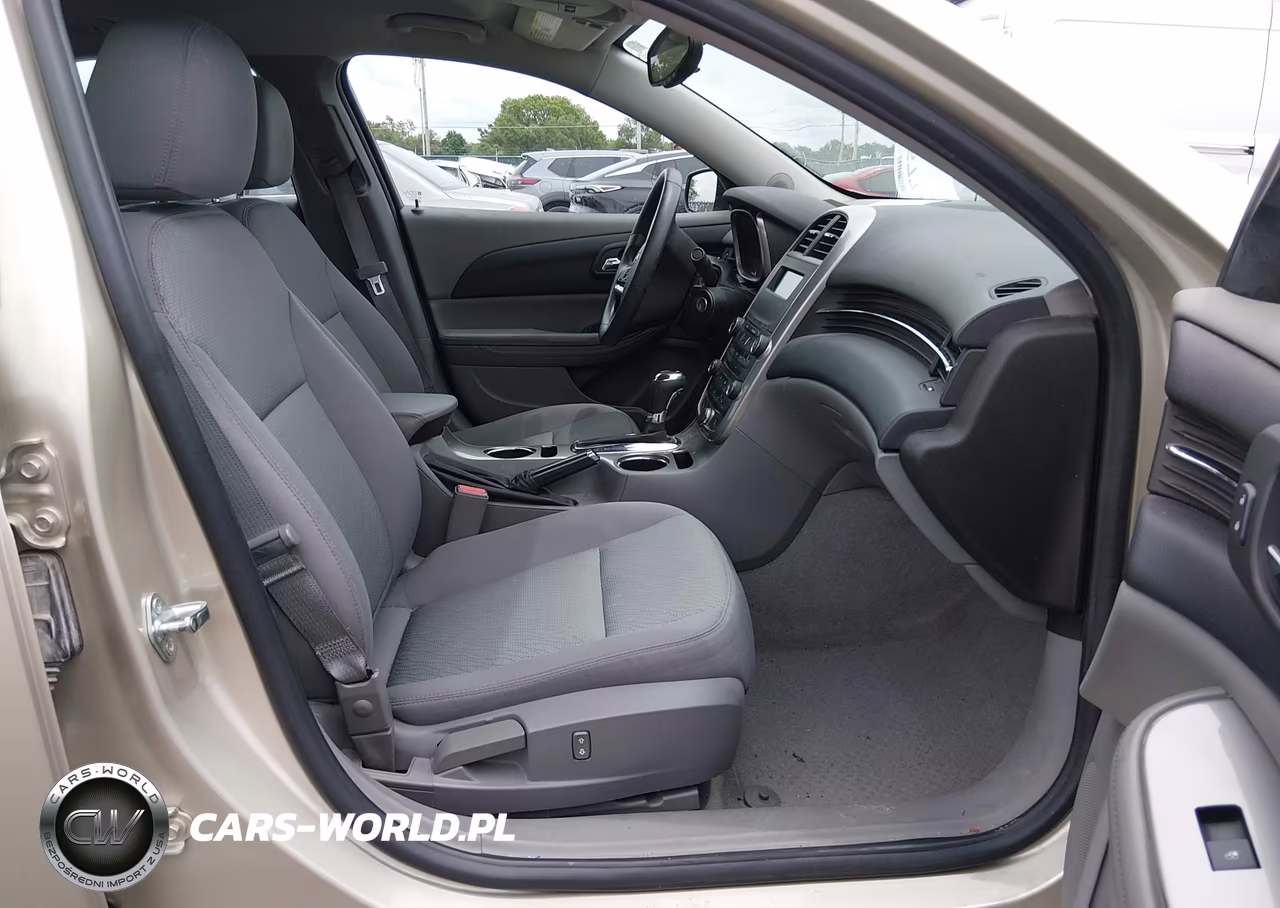 2014 Chevrolet Malibu 1Ls VIN:1G11B5SL5EF132896 - 5