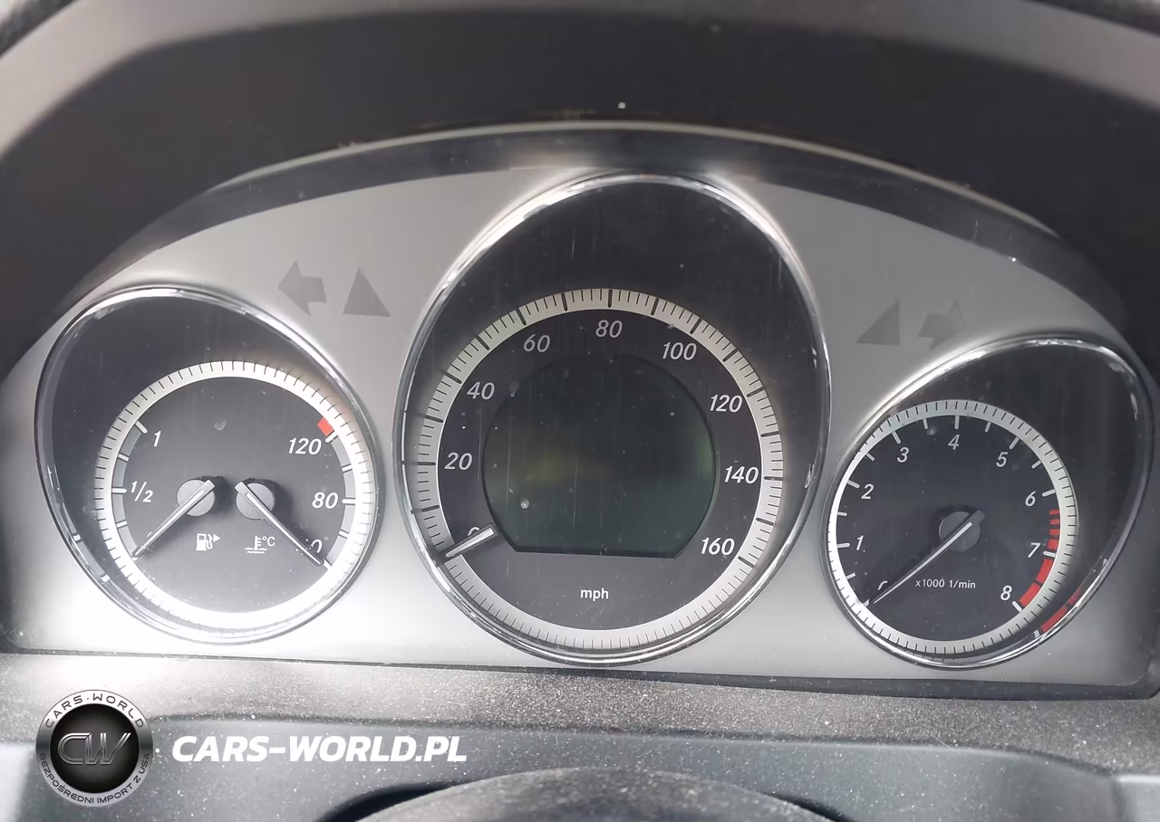 2010 Mercedes-Benz C 300 VIN:WDDGF8BB8AR126801 - 7