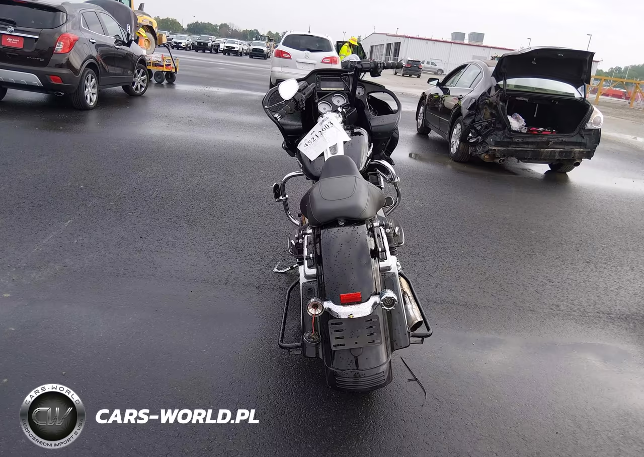 2016 Harley-Davidson Fltrx Road Glide VIN:1HD1KHM11GB643857 - 6