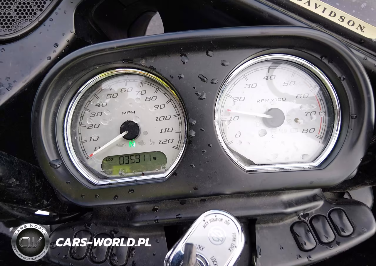 2016 Harley-Davidson Fltrx Road Glide VIN:1HD1KHM11GB643857 - 7