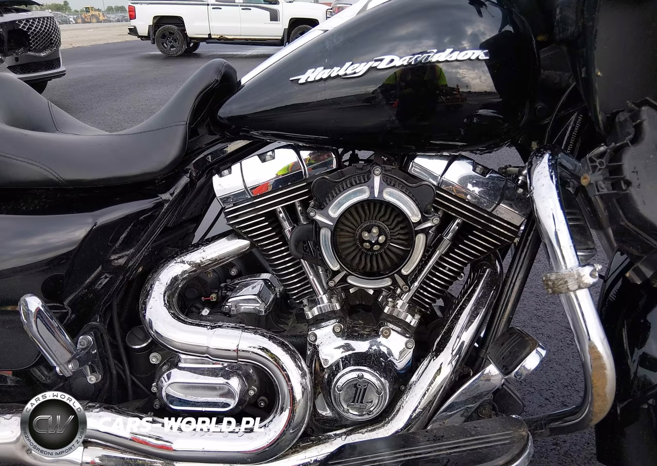 2016 Harley-Davidson Fltrx Road Glide VIN:1HD1KHM11GB643857 - 8