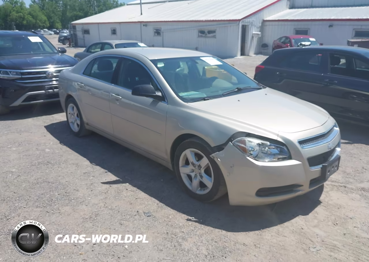2012 Chevrolet Malibu Ls – zdjęcie 1 z 15