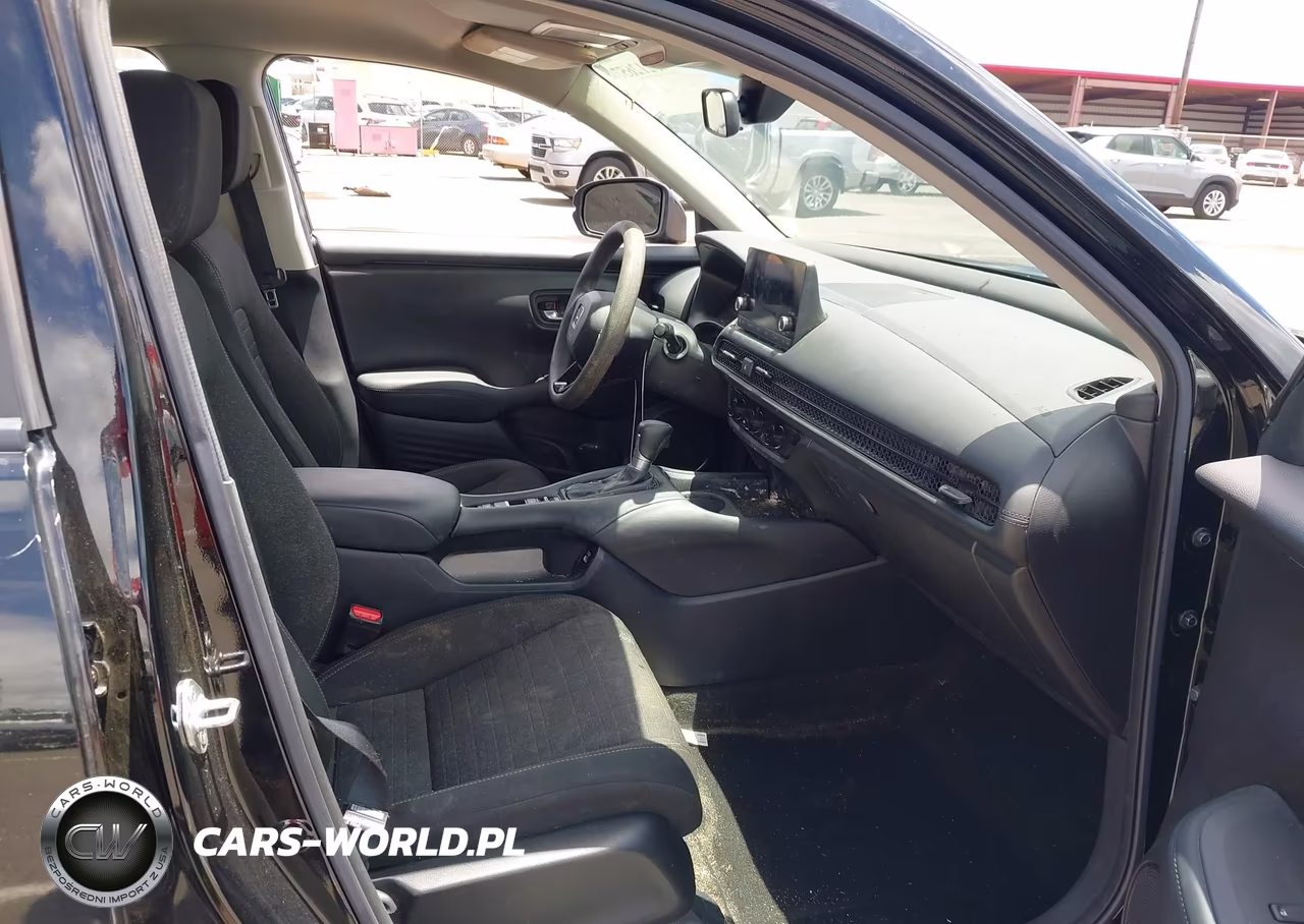 2023 Honda Hr-V 2Wd Lx VIN:3CZRZ1H31PM735685 - 5