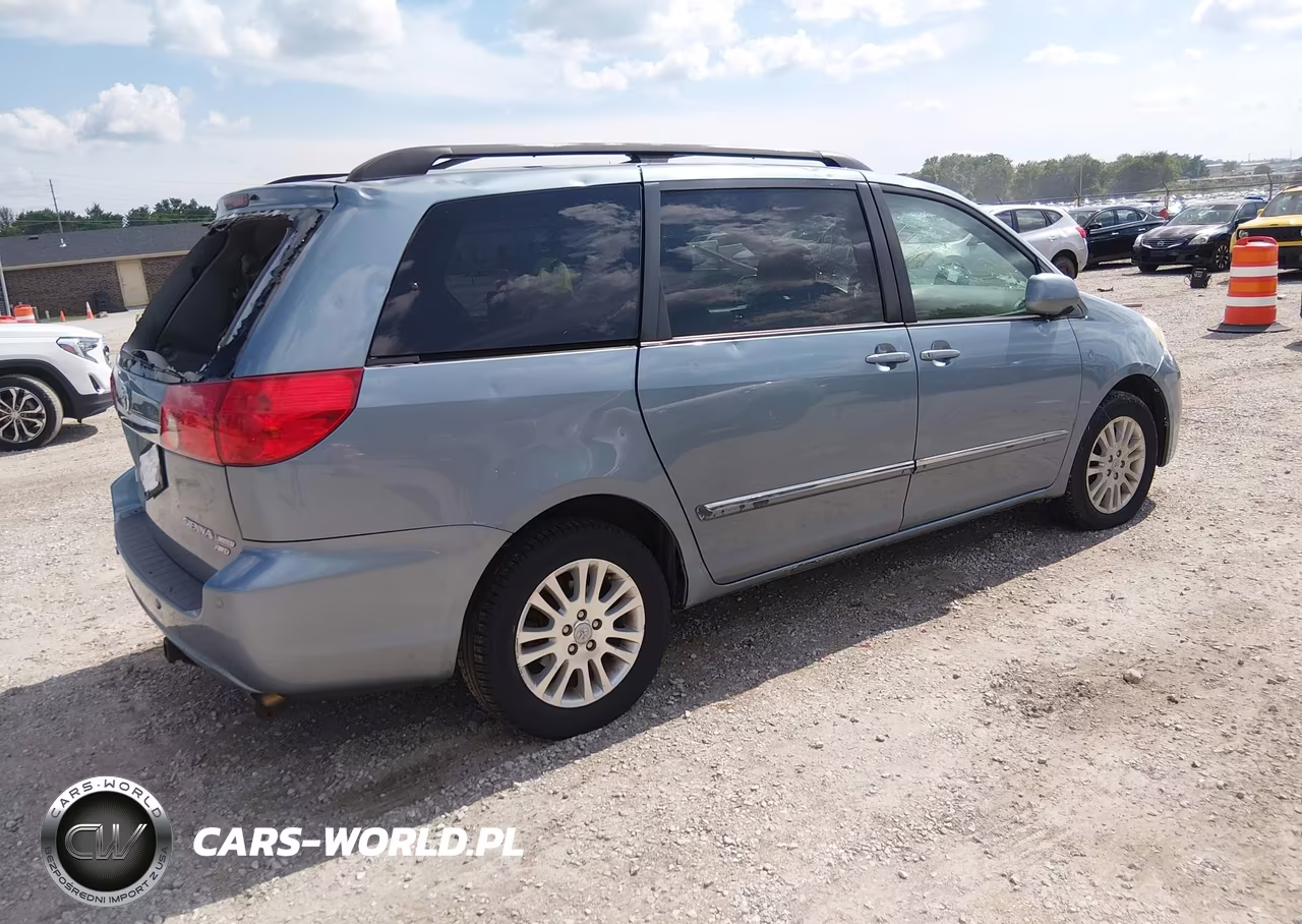 2008 Toyota Sienna Limited VIN:5TDBK22C08S014981 - 4