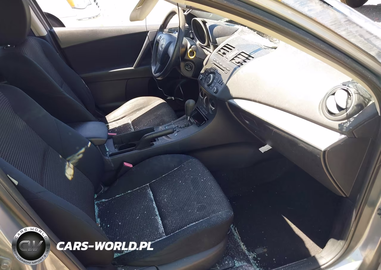 2012 Mazda Mazda3 I Sport VIN:JM1BL1UF7C1528248 - 5