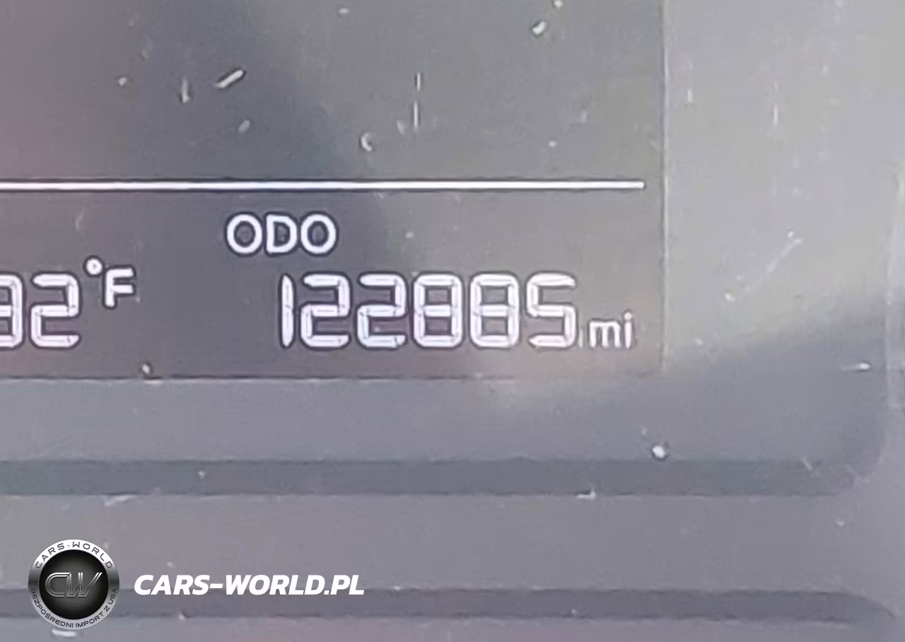 2018 Kia Forte Lx VIN:3KPFK4A74JE226106 - 14