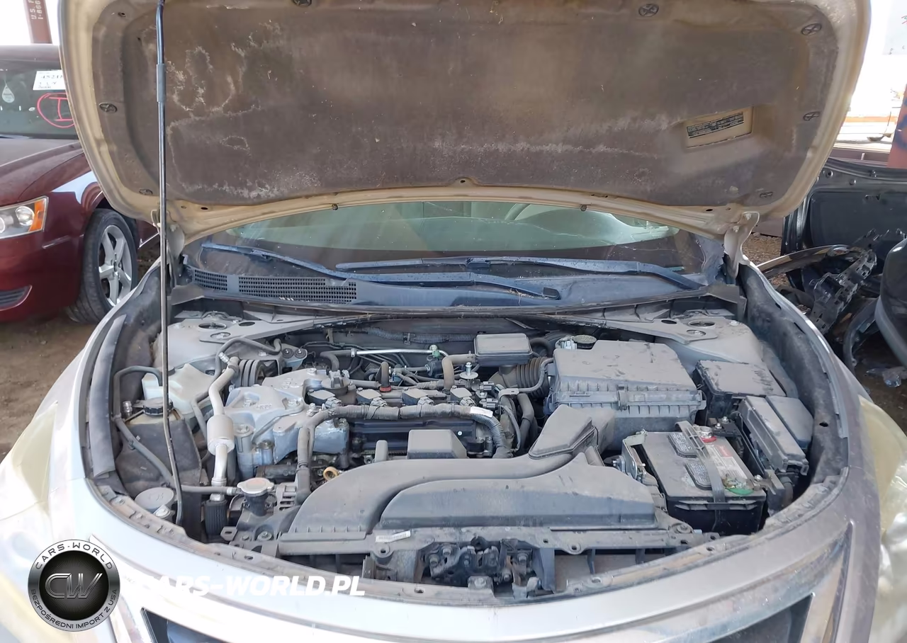 2015 Nissan Altima 2.5 S VIN:1N4AL3AP7FC264449 - 10