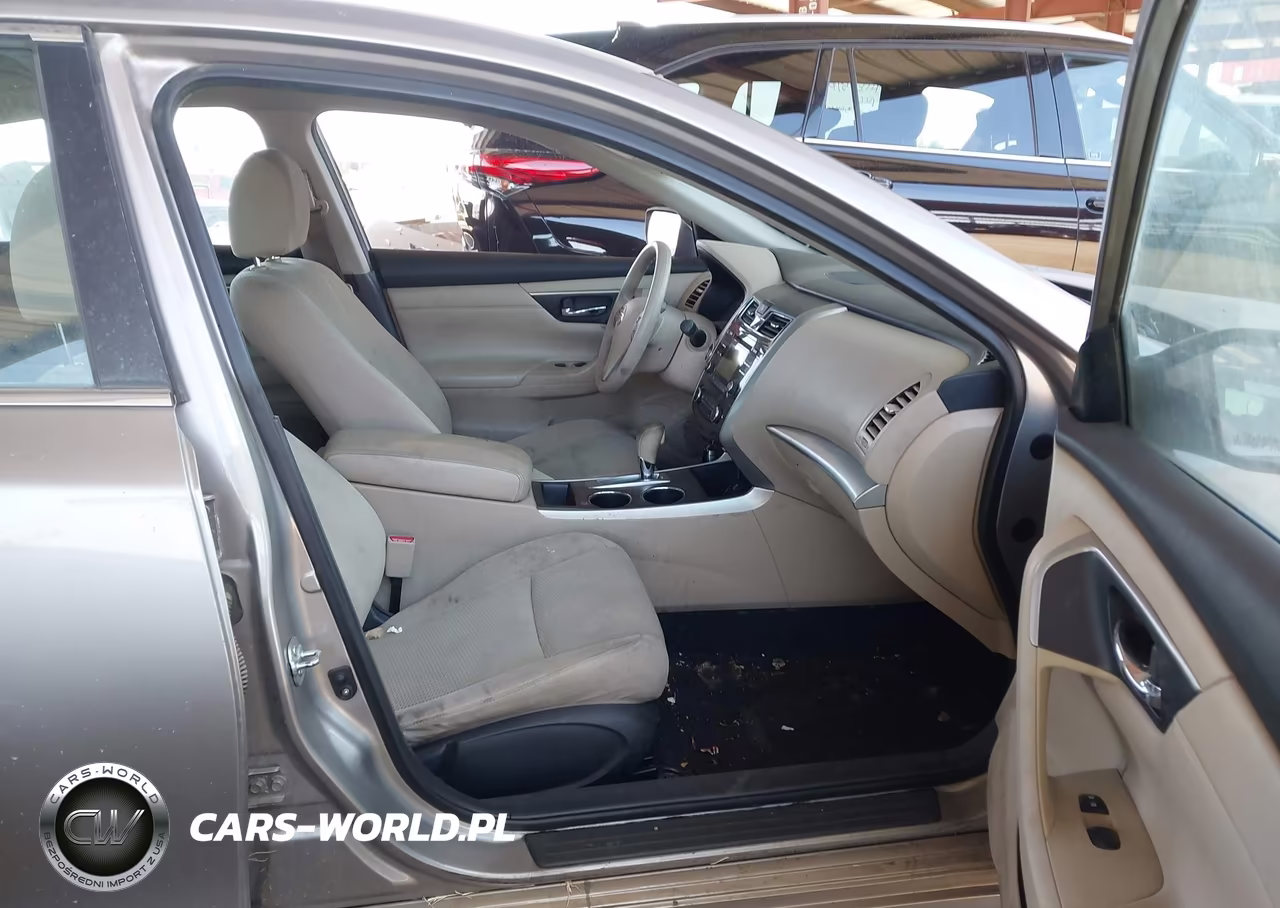 2015 Nissan Altima 2.5 S VIN:1N4AL3AP7FC264449 - 5