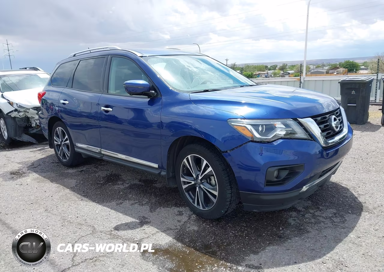 2017 Nissan Pathfinder Platinum – zdjęcie 1 z 16