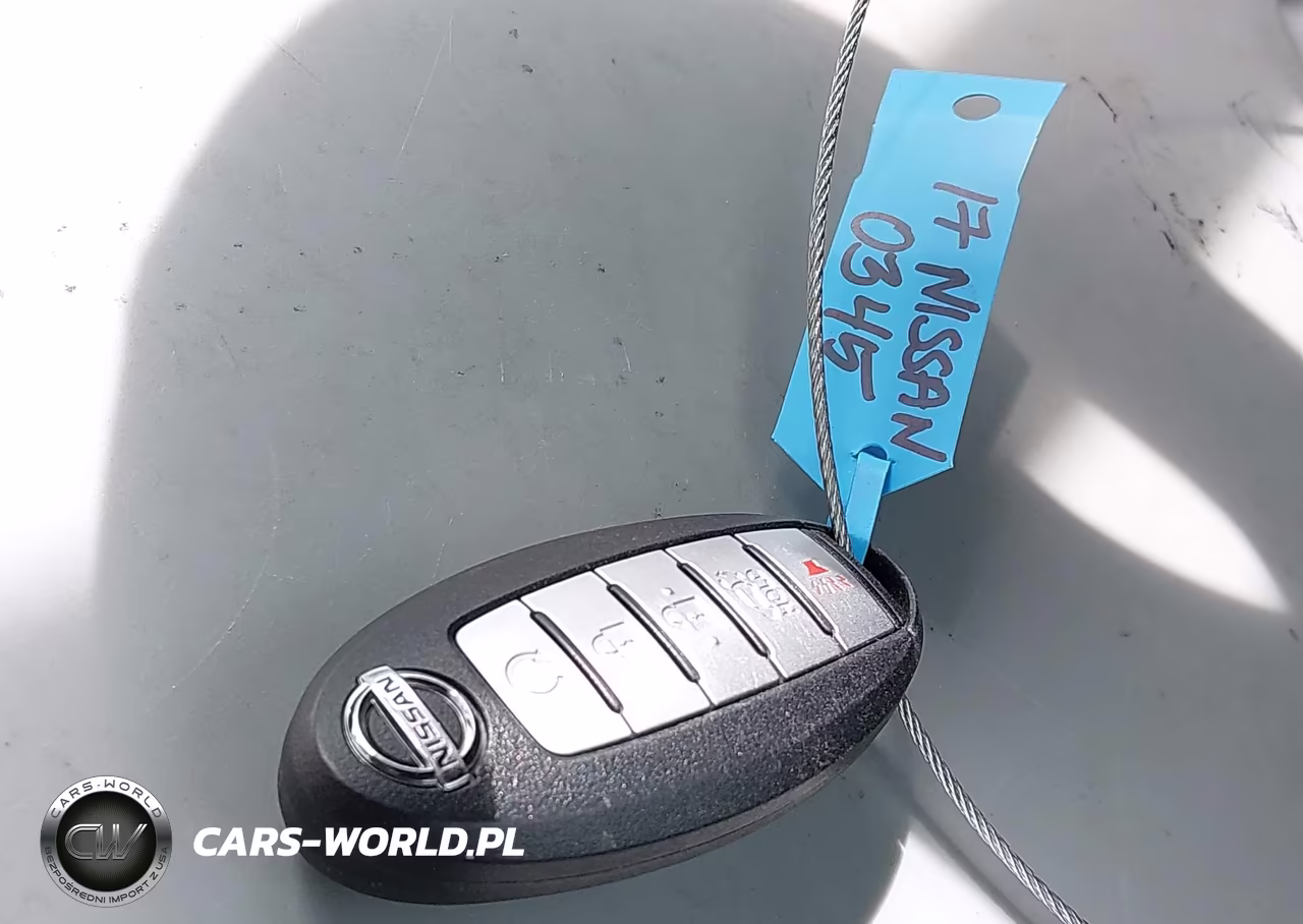 2017 Nissan Pathfinder Platinum VIN:5N1DR2MM5HC910345 - 11