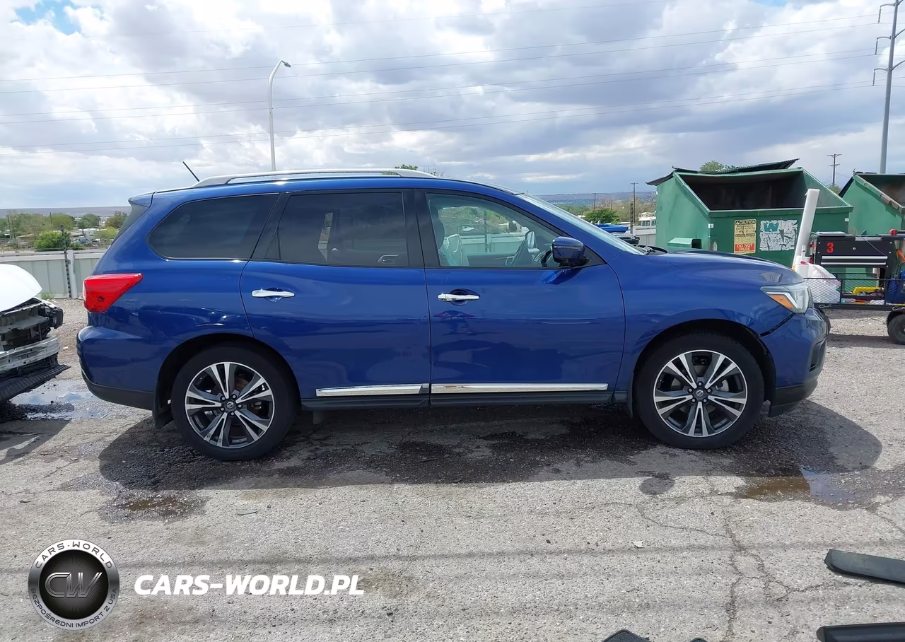 2017 Nissan Pathfinder Platinum VIN:5N1DR2MM5HC910345 - 13
