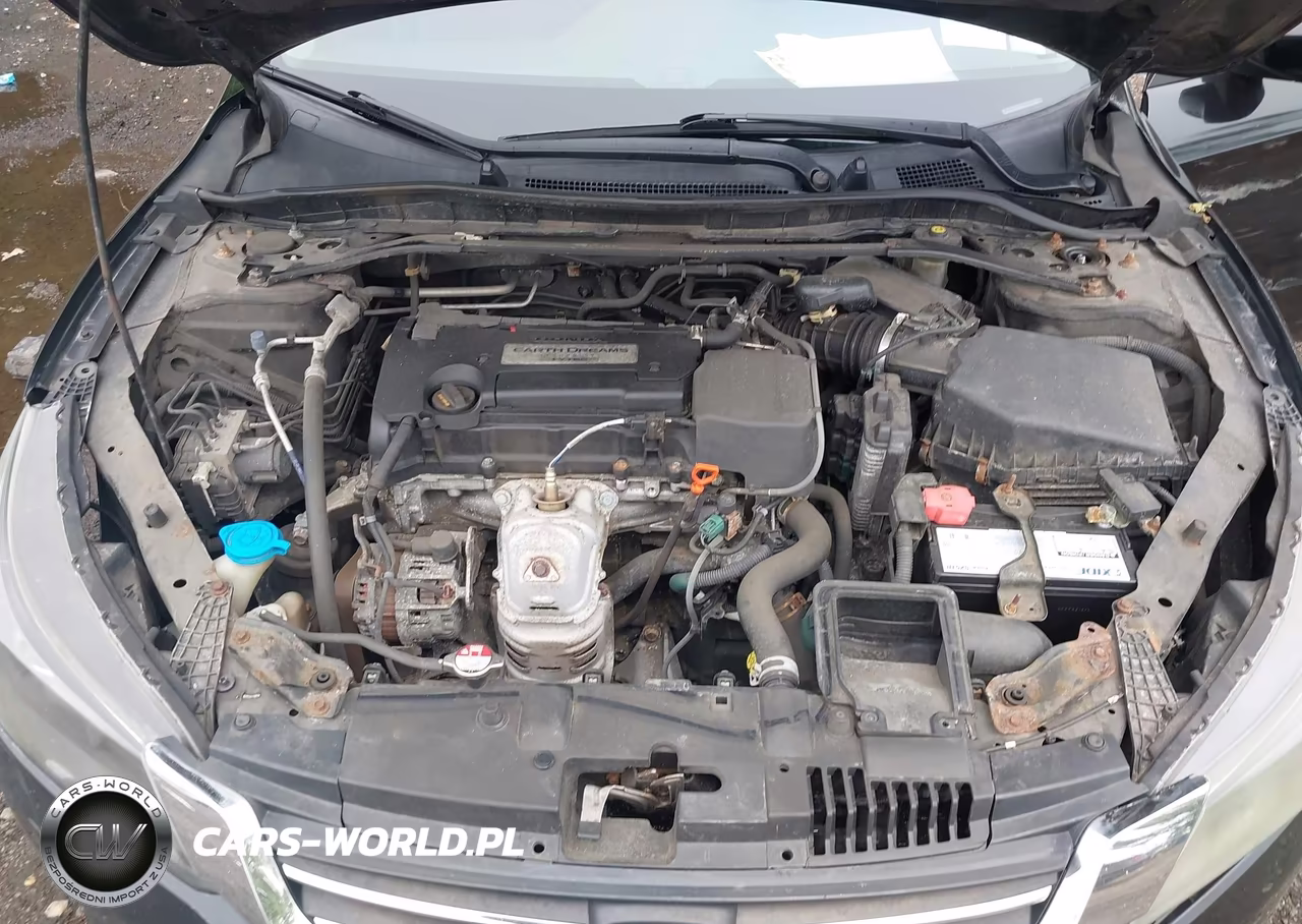 2015 Honda Accord Sport VIN:1HGCR2F53FA227320 - 10