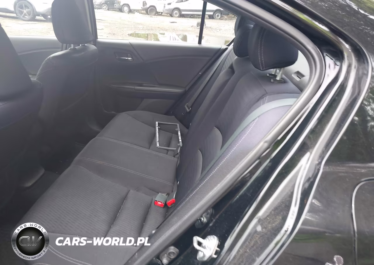 2015 Honda Accord Sport VIN:1HGCR2F53FA227320 - 8