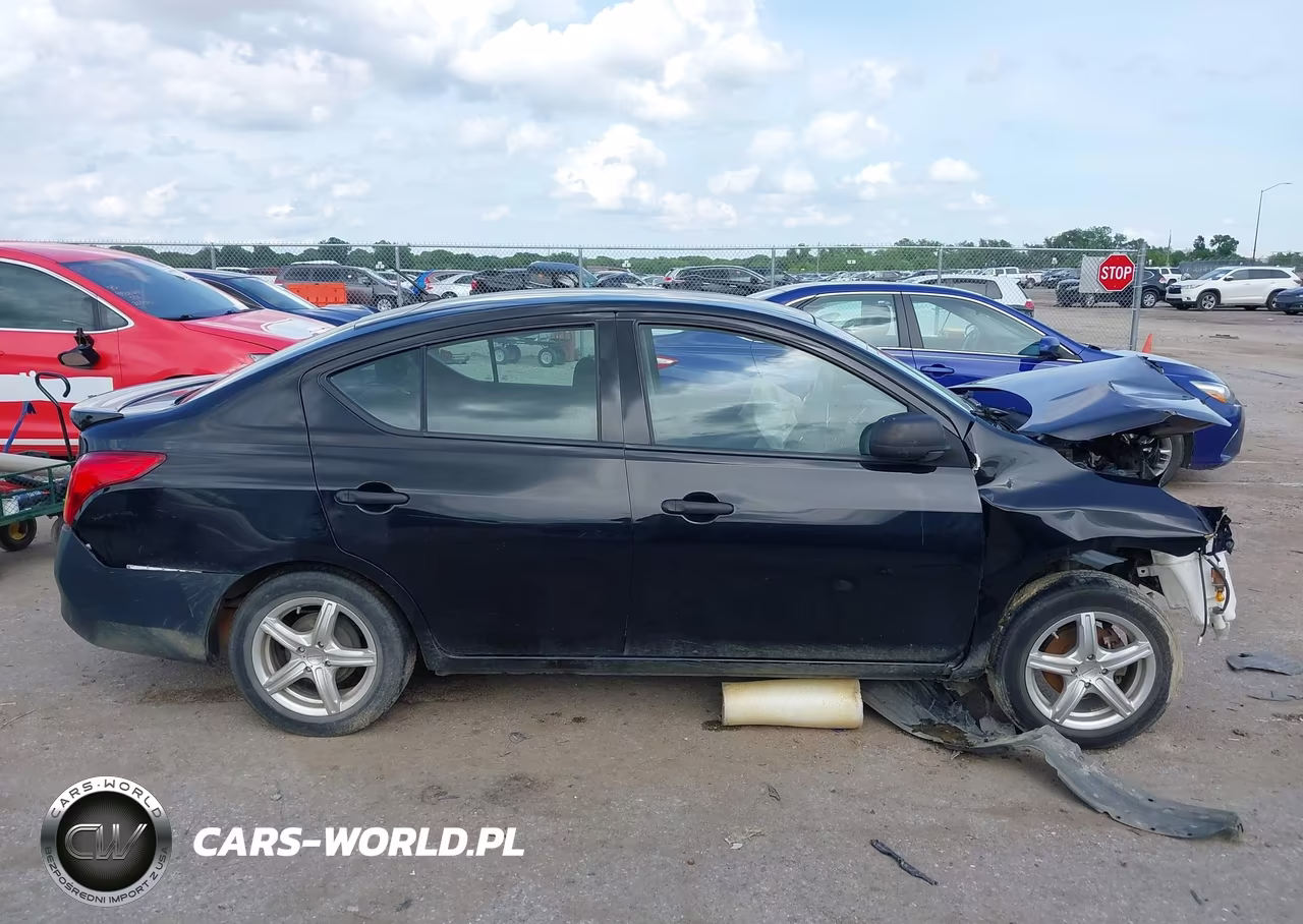 2015 Nissan Versa 1.6 S+ VIN:3N1CN7AP8FL943271 - 13
