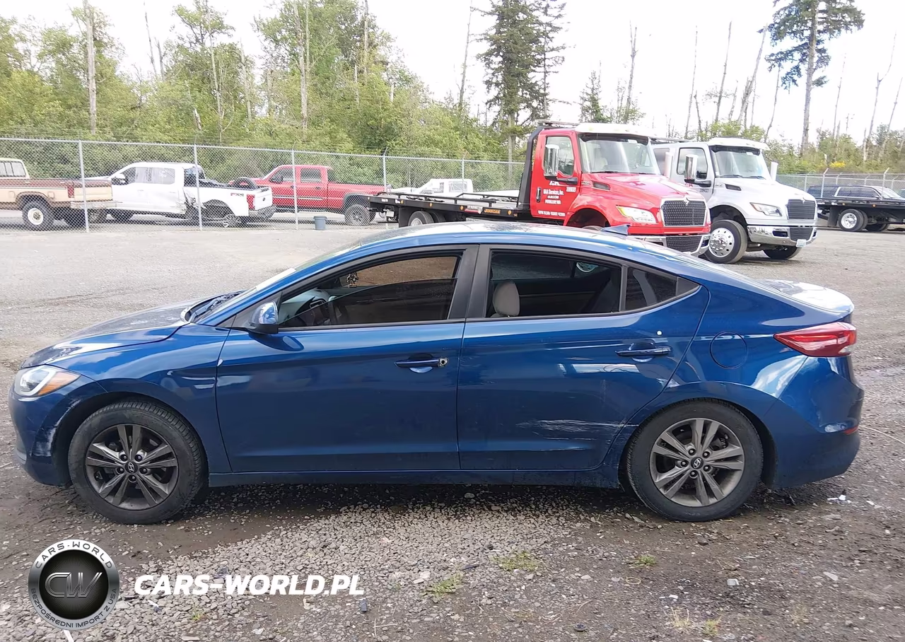 2018 Hyundai Elantra Sel VIN:5NPD84LFXJH361936 - 14