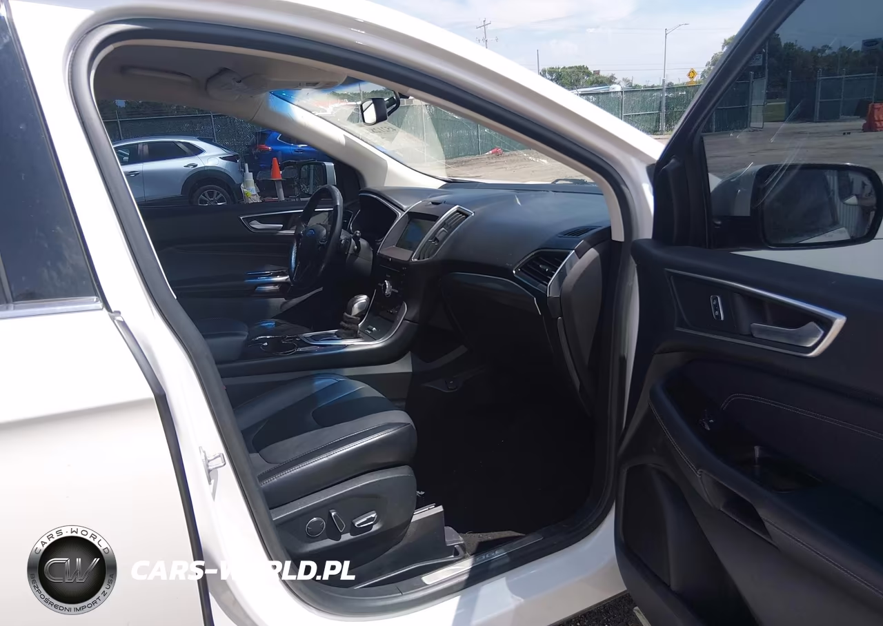 2018 Ford Edge Titanium VIN:2FMPK3K90JBB07924 - 5