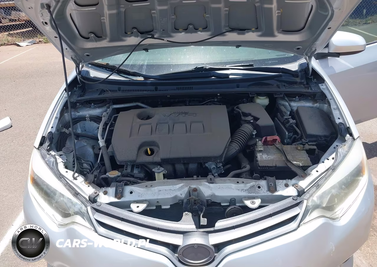 2016 Toyota Corolla Le VIN:5YFBURHE1GP438088 - 10