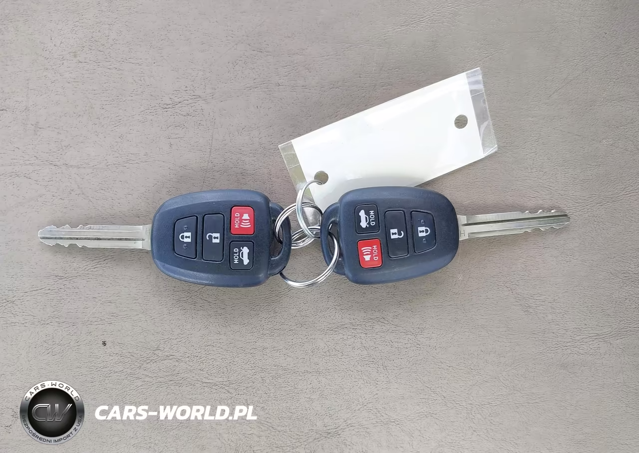 2016 Toyota Corolla Le VIN:5YFBURHE1GP438088 - 11