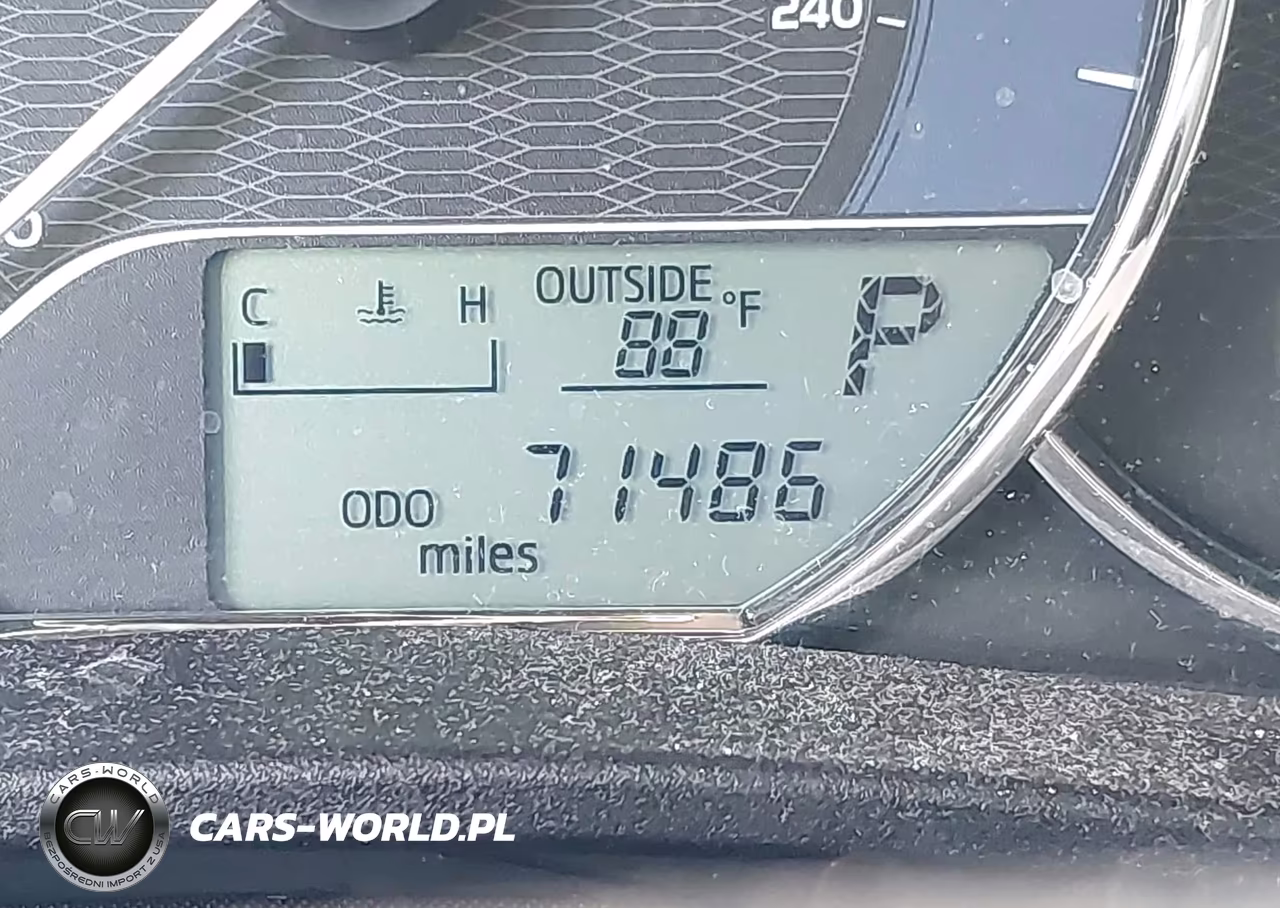 2016 Toyota Corolla Le VIN:5YFBURHE1GP438088 - 15