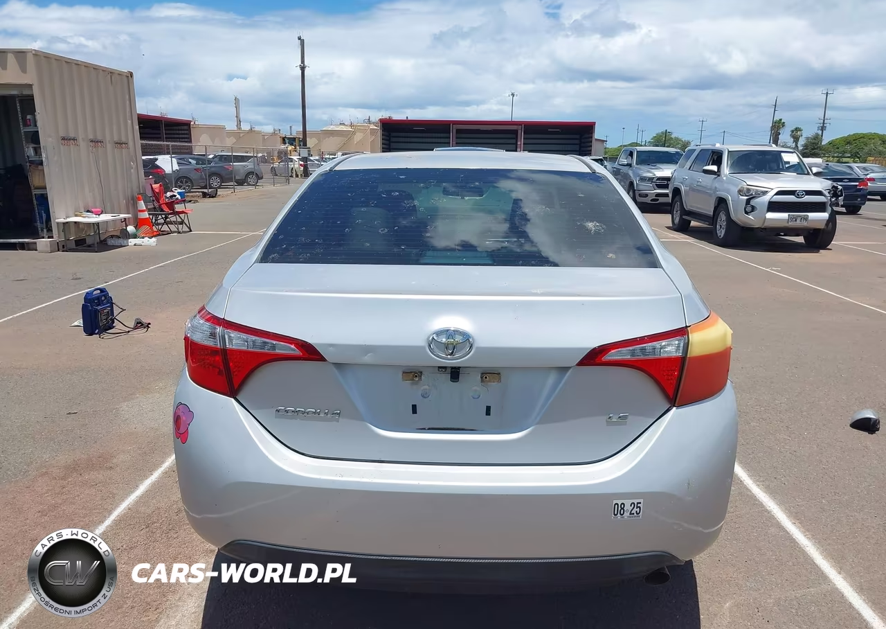 2016 Toyota Corolla Le VIN:5YFBURHE1GP438088 - 16