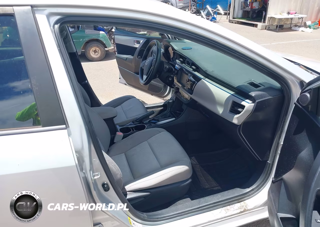 2016 Toyota Corolla Le VIN:5YFBURHE1GP438088 - 5