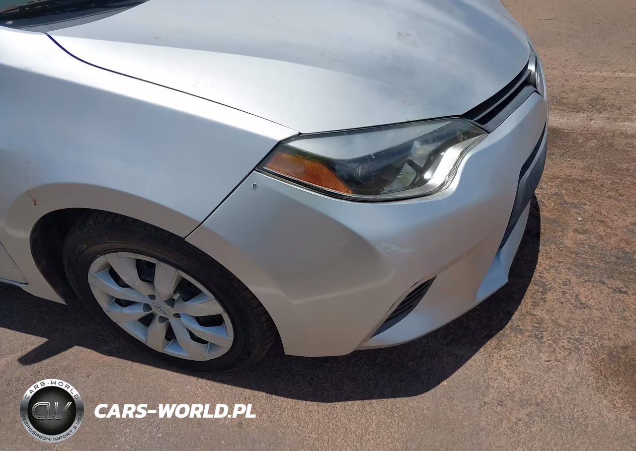 2016 Toyota Corolla Le VIN:5YFBURHE1GP438088 - 6