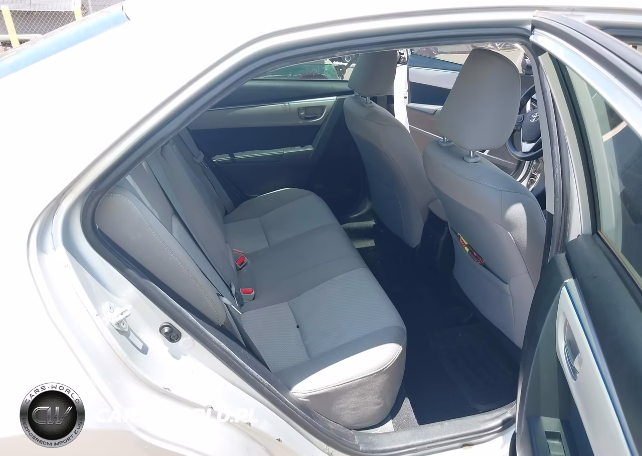 2016 Toyota Corolla Le VIN:5YFBURHE1GP438088 - 8
