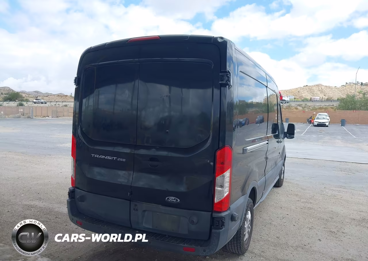 2015 Ford Transit-250 VIN:1FTYR2CM3FKA84525 - 4