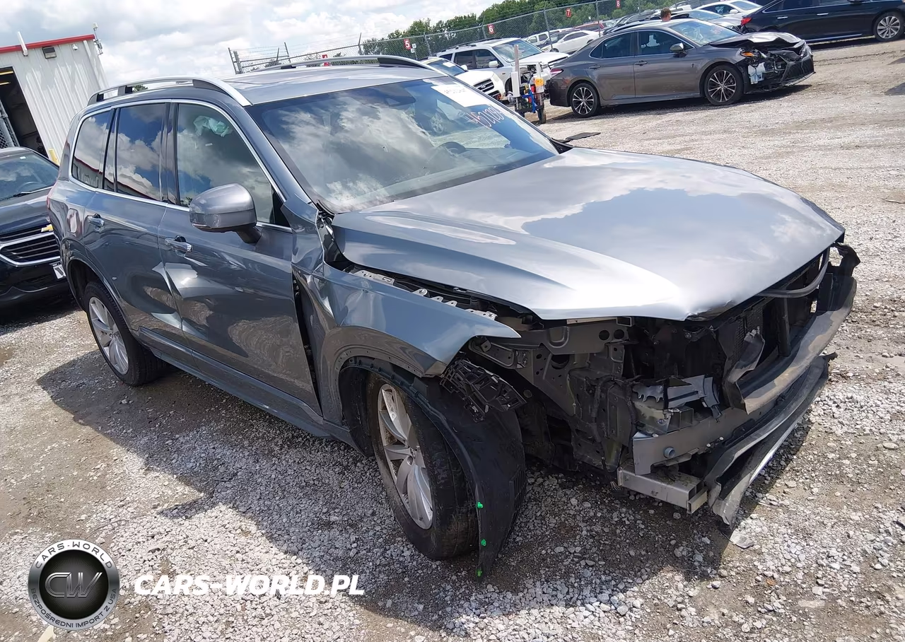 2018 Volvo Xc90 T6 Momentum – zdjęcie 1 z 17