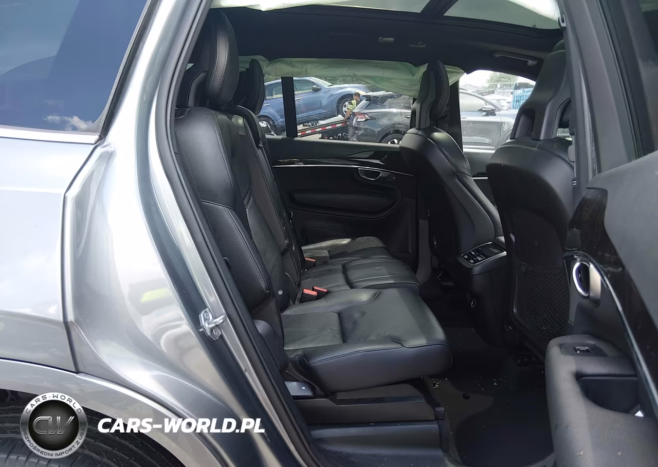 2018 Volvo Xc90 T6 Momentum VIN:YV4A22PK5J1321512 - 8