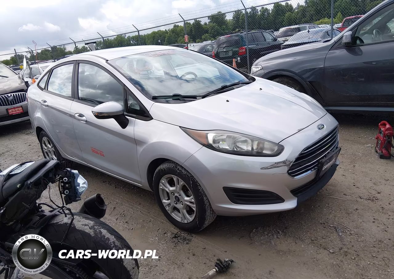 2016 Ford Fiesta Se – zdjęcie 1 z 16