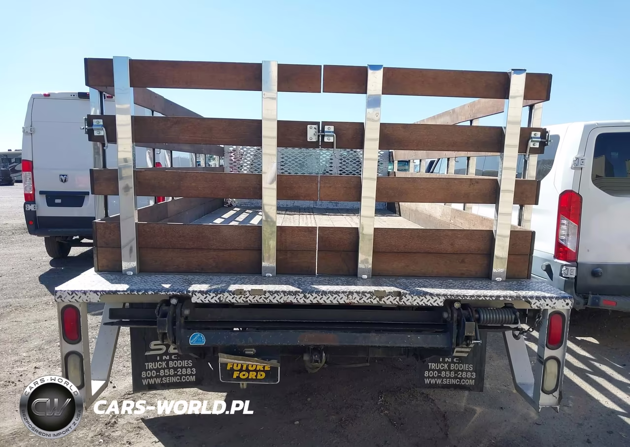 2015 Ford F-450 Chassis Xl VIN:1FDUF4GY4FED29388 - 18