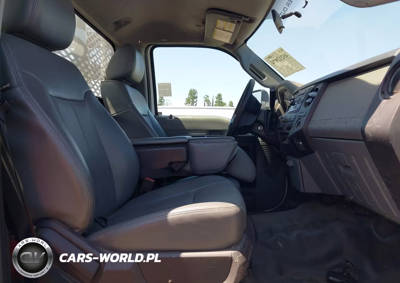 2015 Ford F-450 Chassis Xl VIN:1FDUF4GY4FED29388 - 5